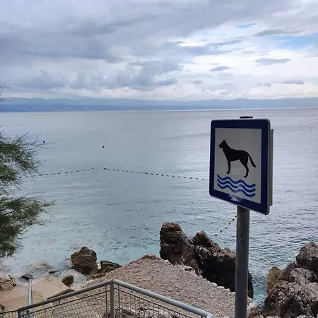 Ferienhaus Pocitniska Hisa Morski Pogled *