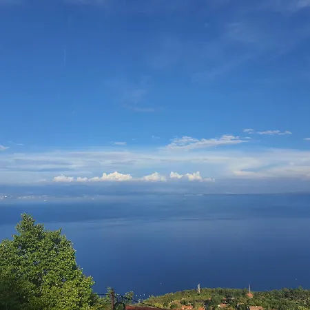 Ferienhaus Pocitniska Hisa Morski Pogled *