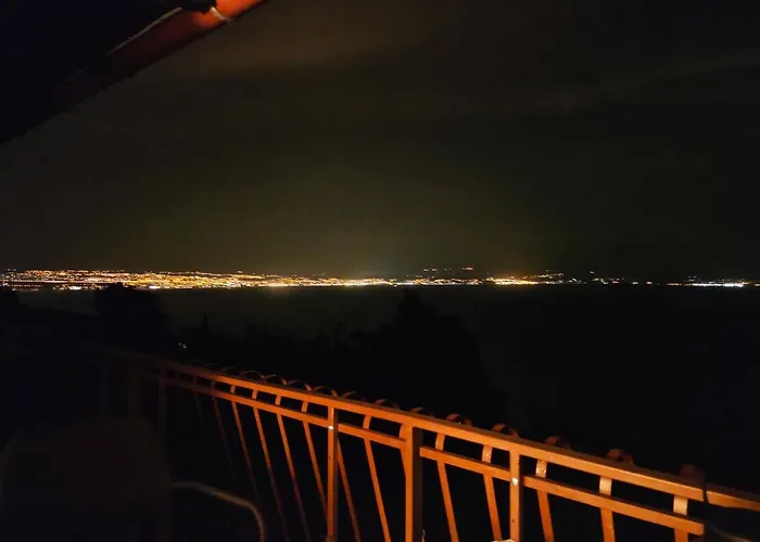 Feriehus Pocitniska Hisa Morski Pogled