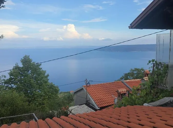 Pocitniska Hisa Morski Pogled Feriehus *