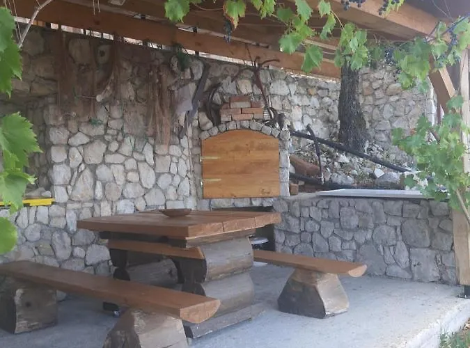 بيت للعطل Pocitniska Hisa Morski Pogled